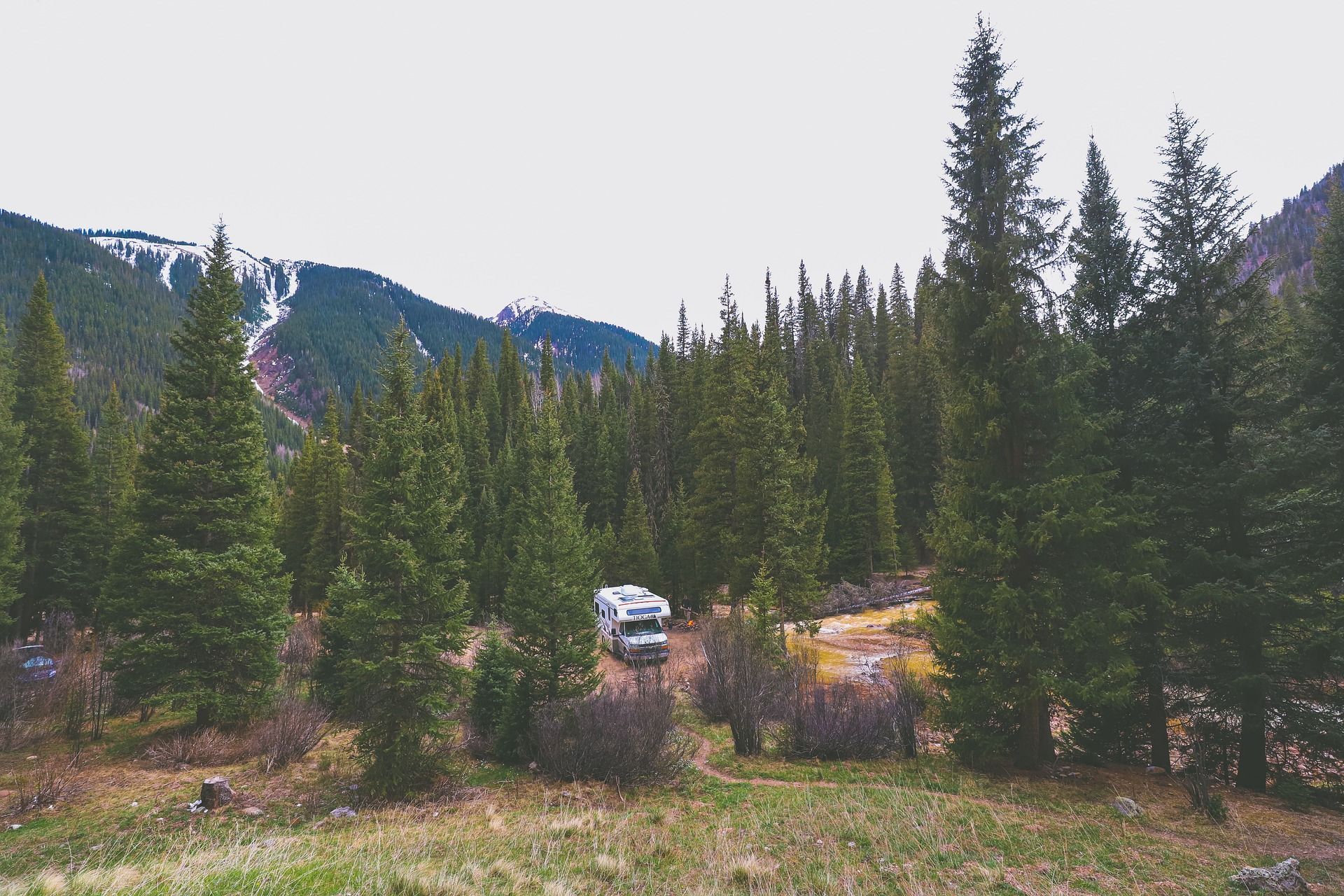 Washington Opening State Parks to Campers and RVers